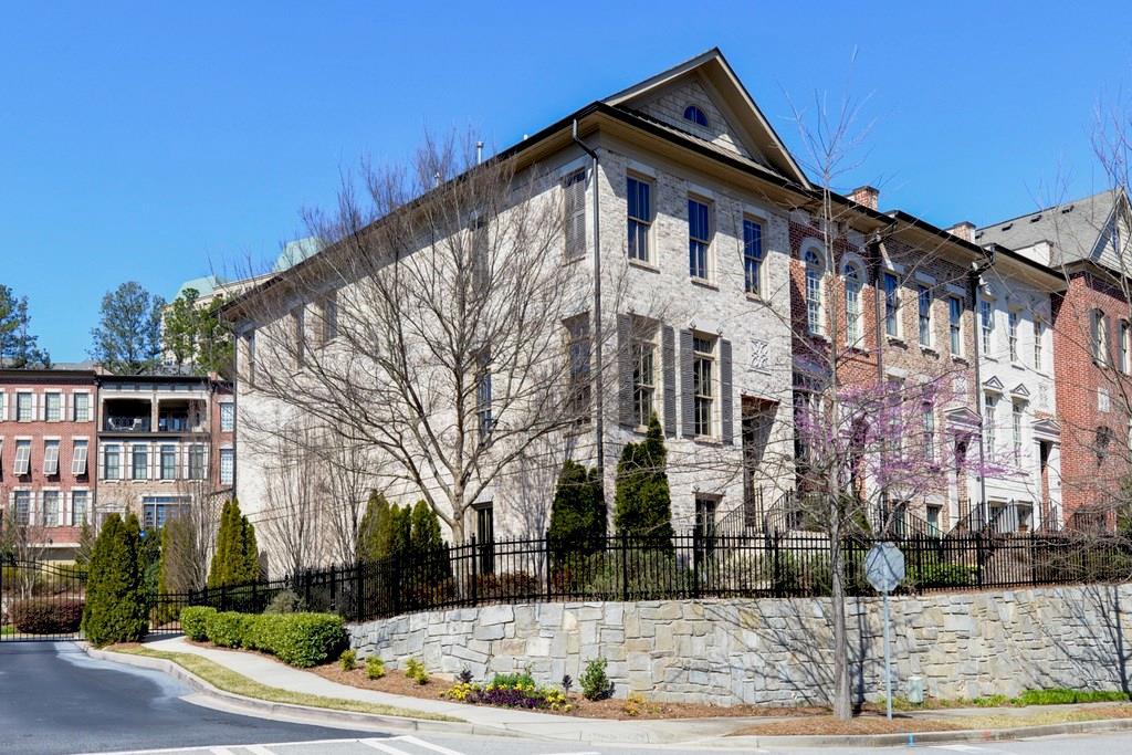 2768 SE Broughton Ln., Atlanta, GA 30339