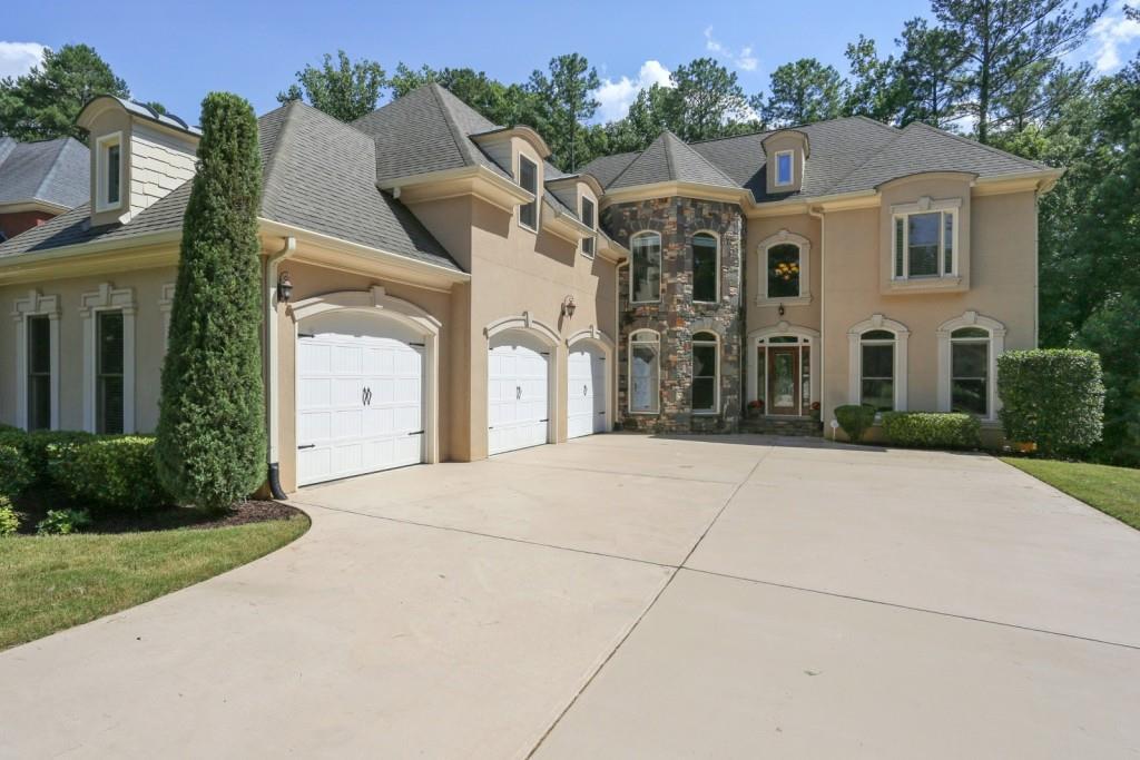 7435 Rockbridge Rd., Lithonia, GA 30058