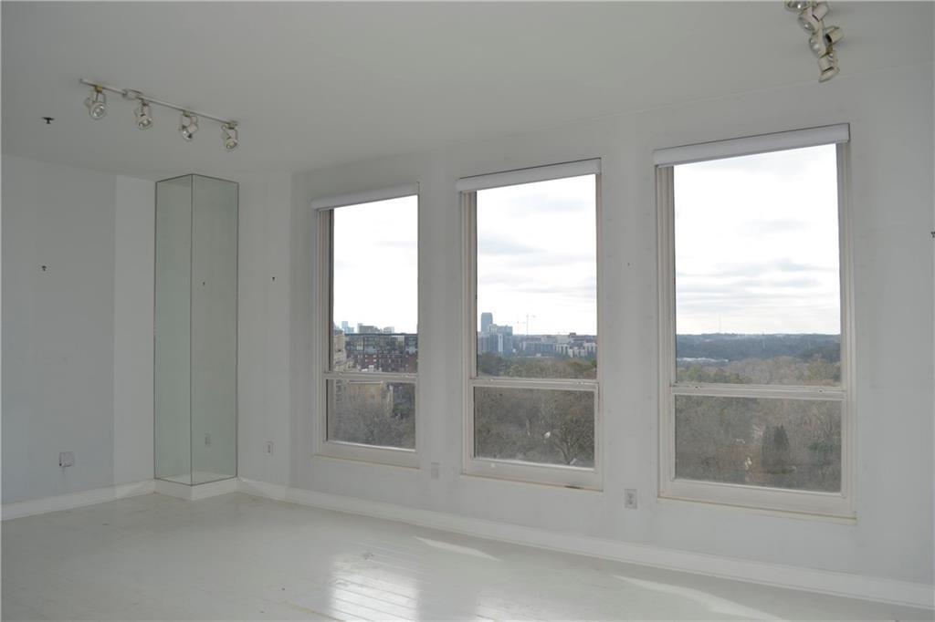 2626 Peachtree Rd. #1203, Atlanta, GA 30305