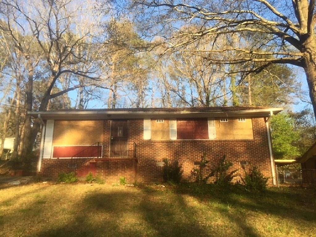 3359 Eisenhower Cir., Atlanta, GA 30354