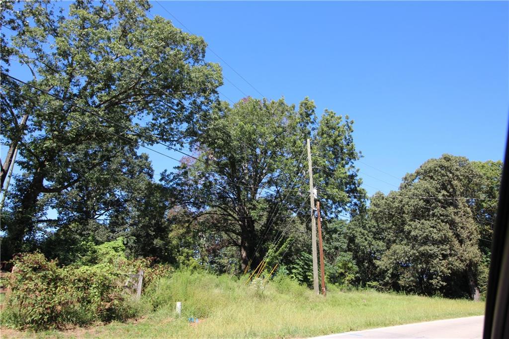 Tanners Mill Rd., Braselton, GA 30517