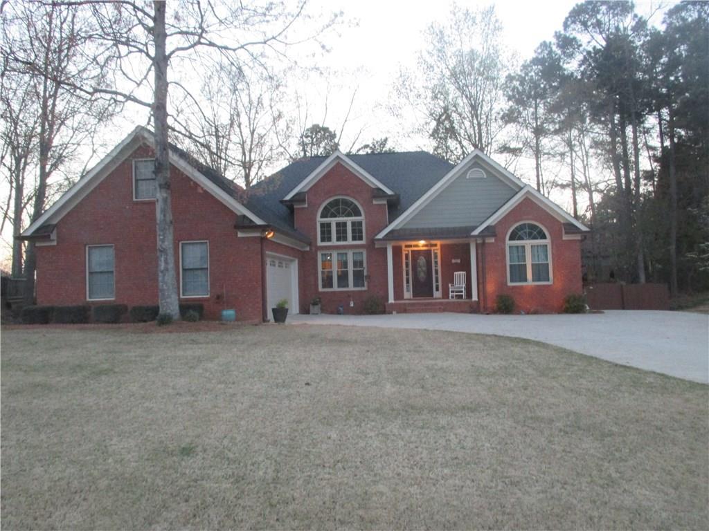 2226 Woodbriar Dr., Buford, GA 30518