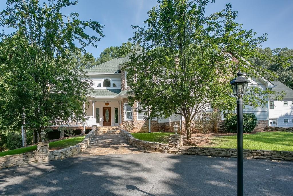 6574 Mcever Rd., Flowery Branch, GA 30542