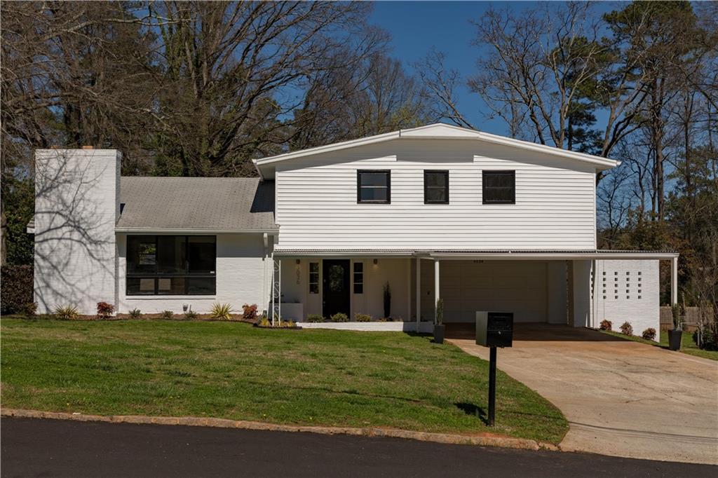 3036 Charlbury Pl., Avondale Estates, GA 30002