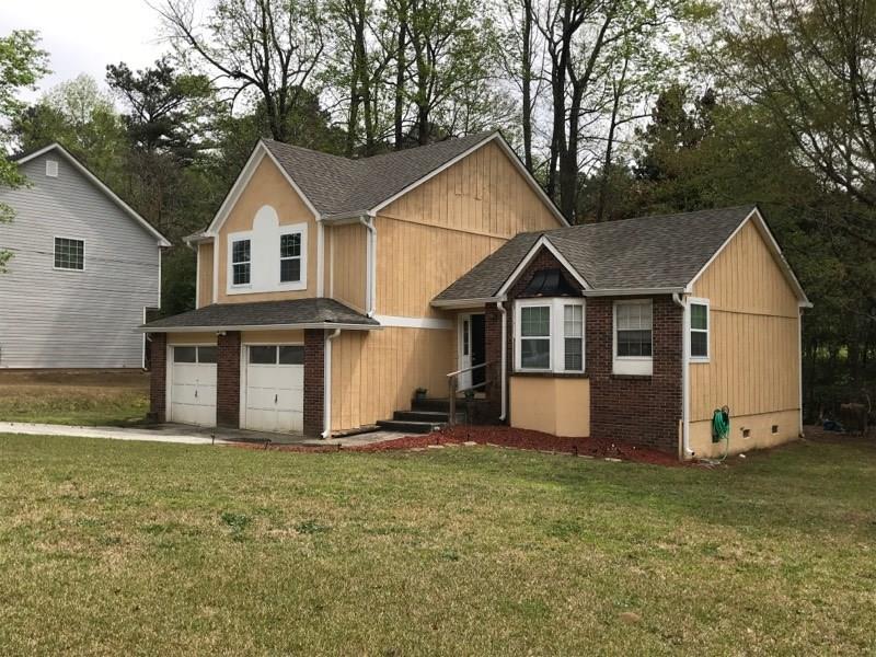 3910 Melanie Woods Dr., Atlanta, GA 30349