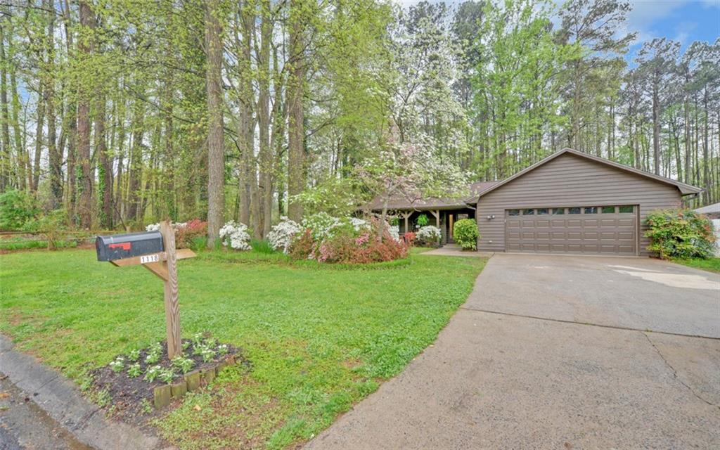 1118 Trailblazer Way, Lilburn, GA 30047