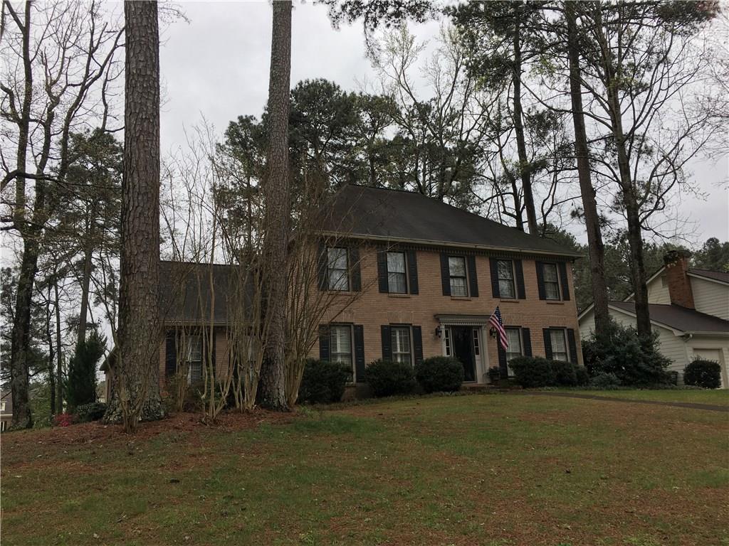 4346 Saint Michaels Dr., Lilburn, GA 30047