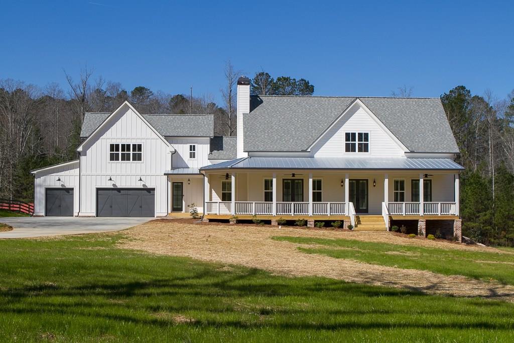 5555 Vaughn Rd., Woodstock, GA 30188