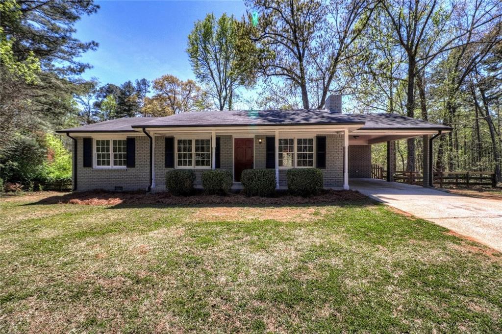 818 Mcclung Rd., Hiram, GA 30141