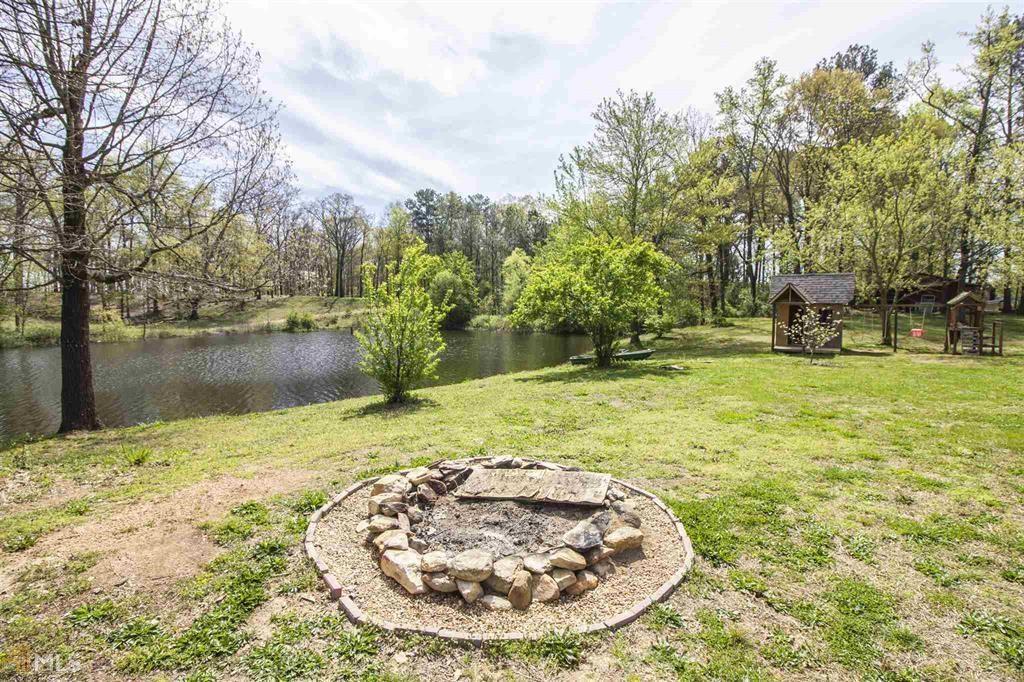 2370 Cash Rd., Calhoun, GA 30701