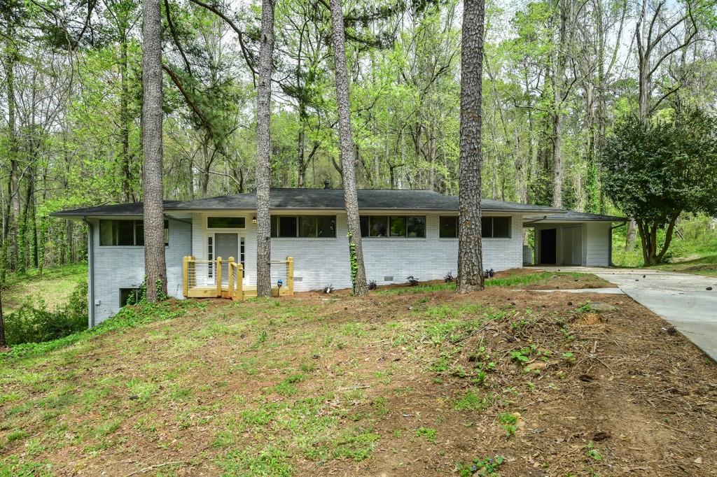 2364 Cresta Dr., Decatur, GA 30032