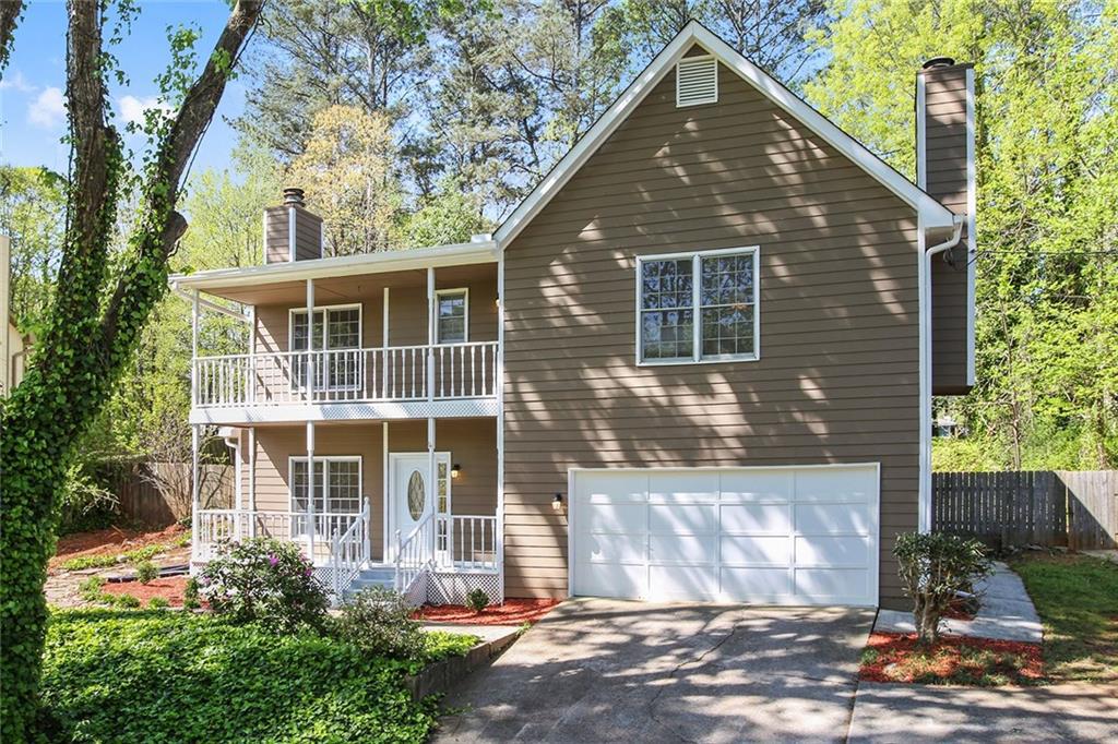 3303 Crossing Dr., Snellville, GA 30078