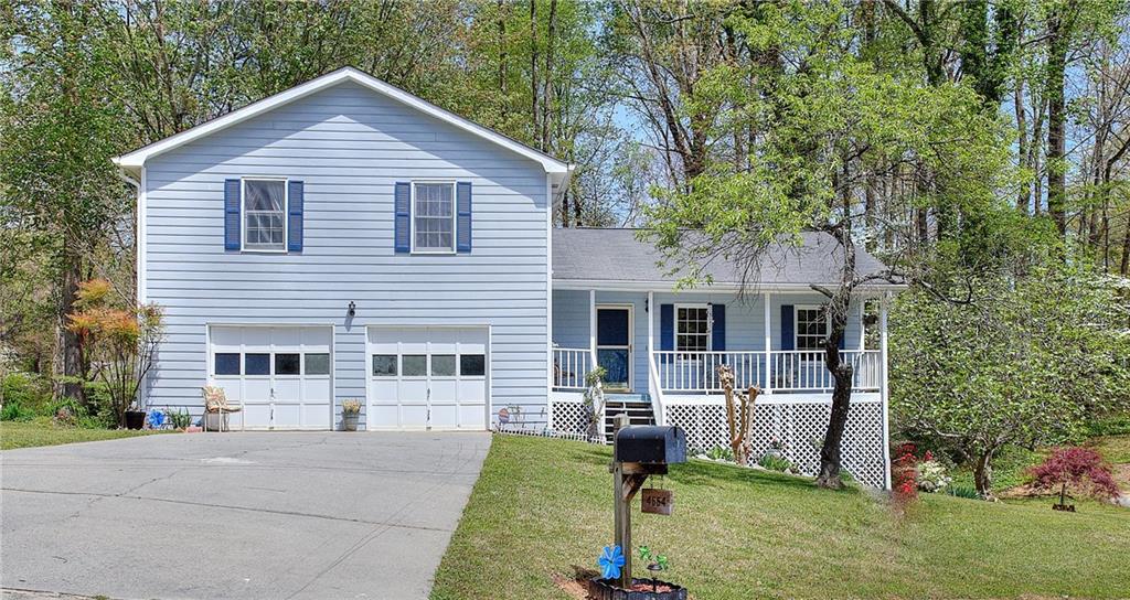 4554 Candy Ln., Lilburn, GA 30047