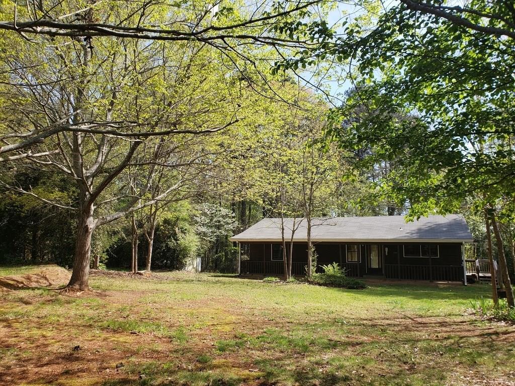 2090 Elmwood Cir., Snellville, GA 30078