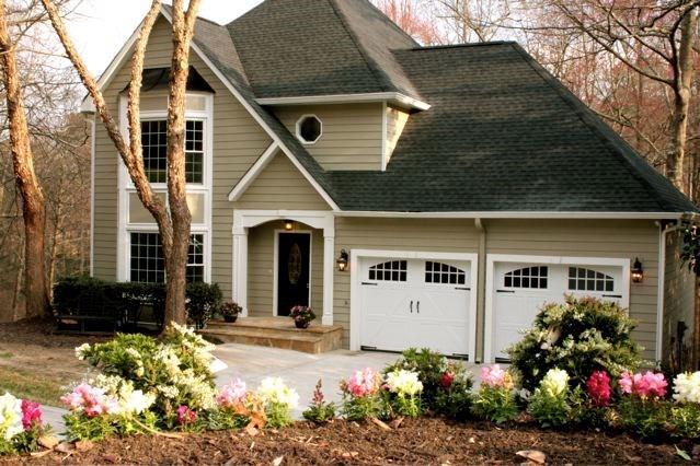 316 Falls Ct., Woodstock, GA 30188