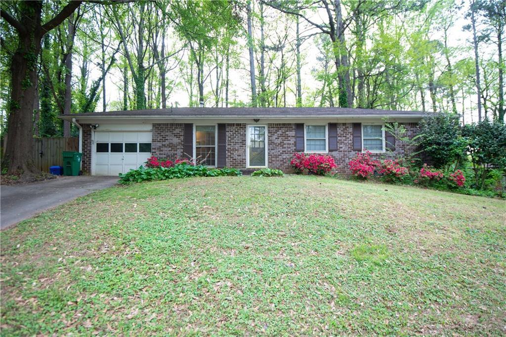 1086 Seville Dr., Clarkston, GA 30021