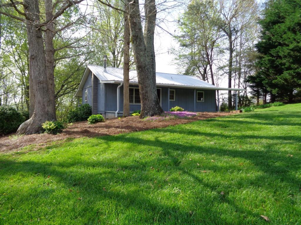 4342 Whitmire Cir., Gainesville, GA 30506