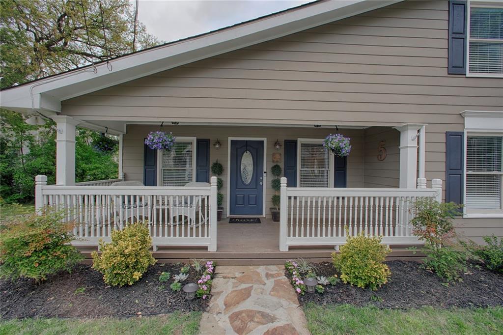 5 Dupont Ave., Atlanta, GA 30318
