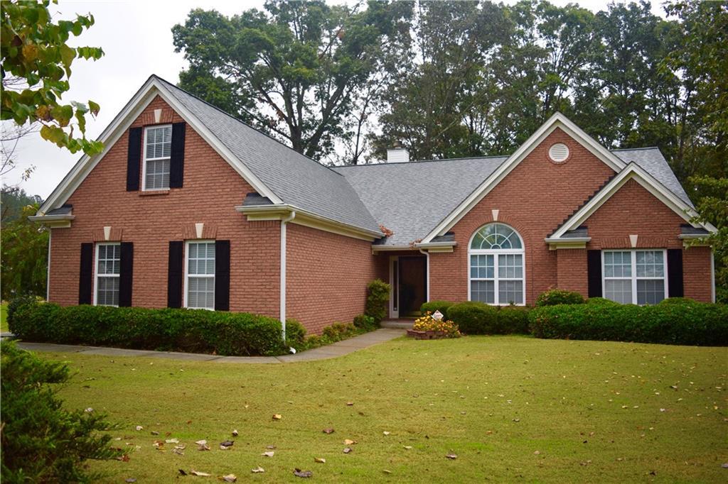 2815 Jay Oak Dr., Dacula, GA 30019