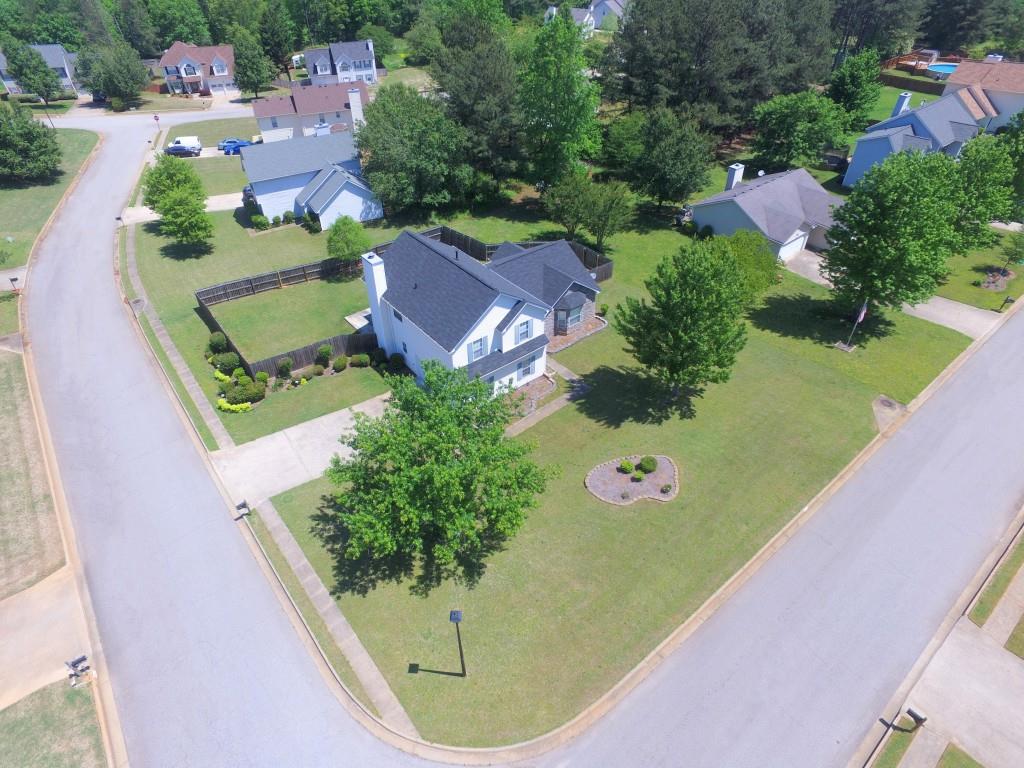 6800 Manor Creek Dr., Douglasville, GA 30135