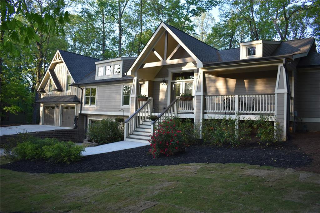 610 Hickory Creek Ln., Woodstock, GA 30188