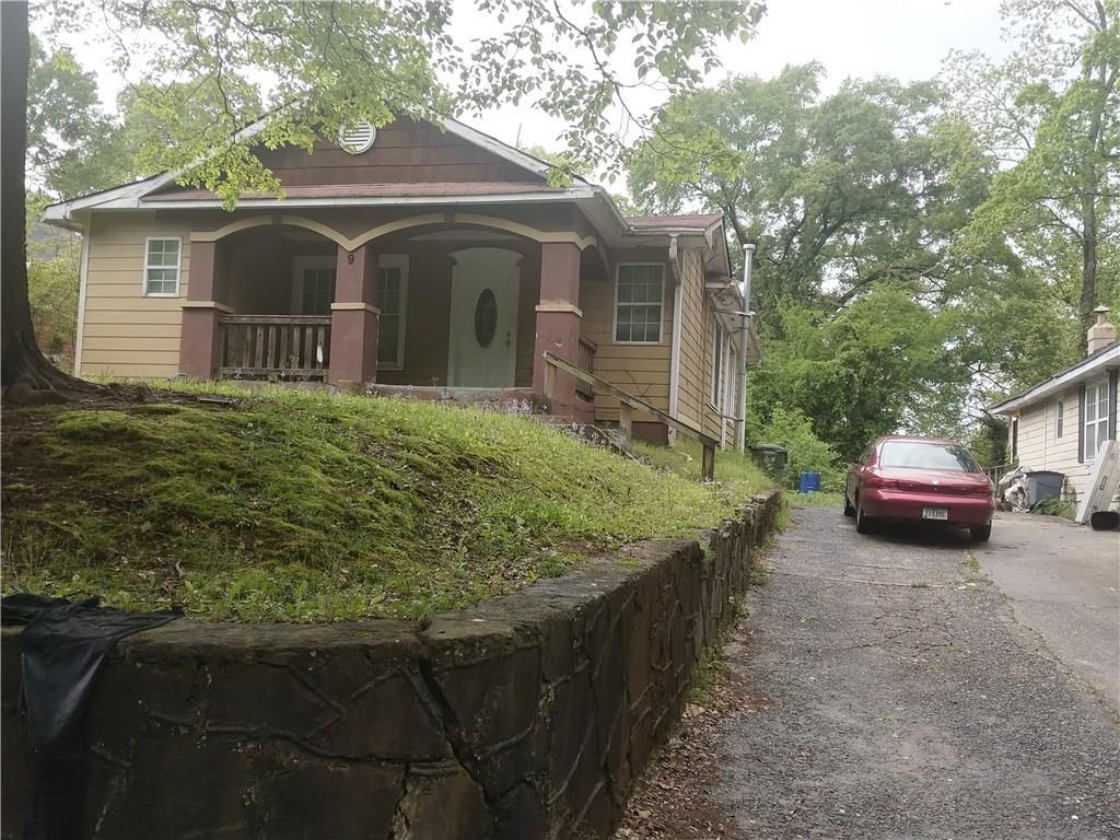 9 S Eugenia Pl., Atlanta, GA 30318