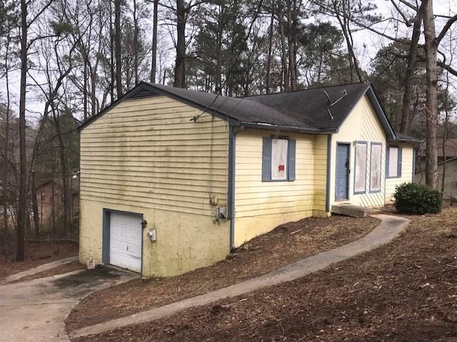 5310 E Rocky Pine Dr., Lithonia, GA 30038