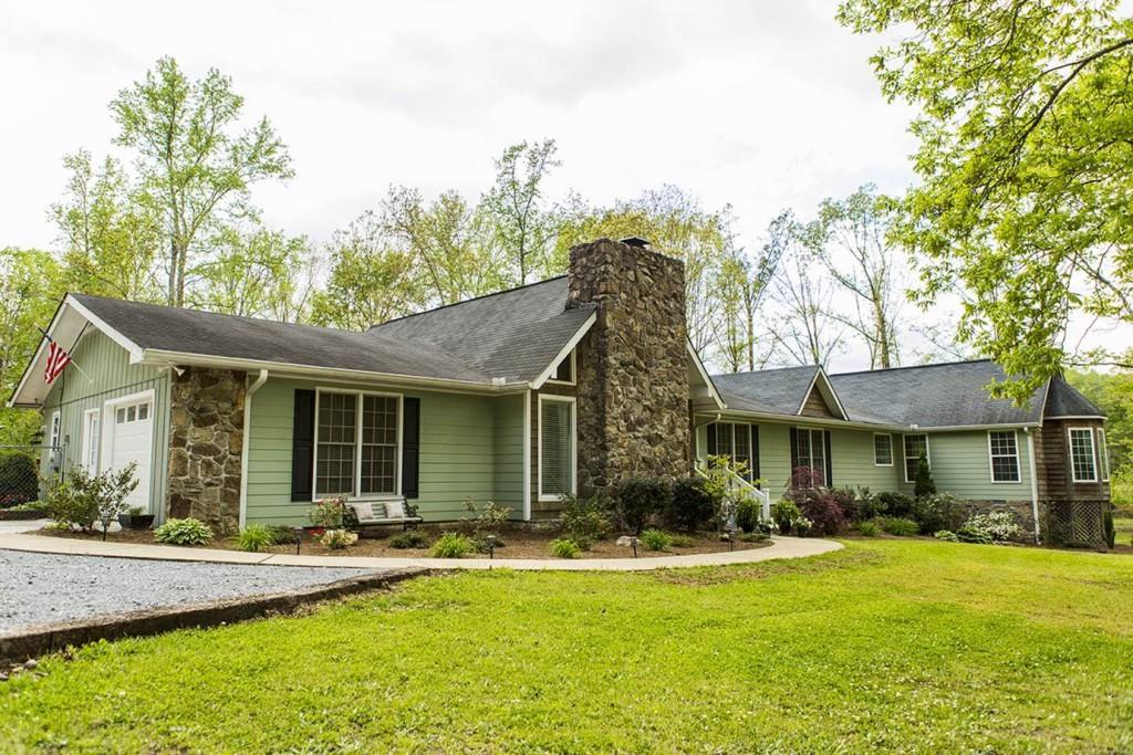 462 Pleasant Hope Rd., Silver Creek, GA 30173