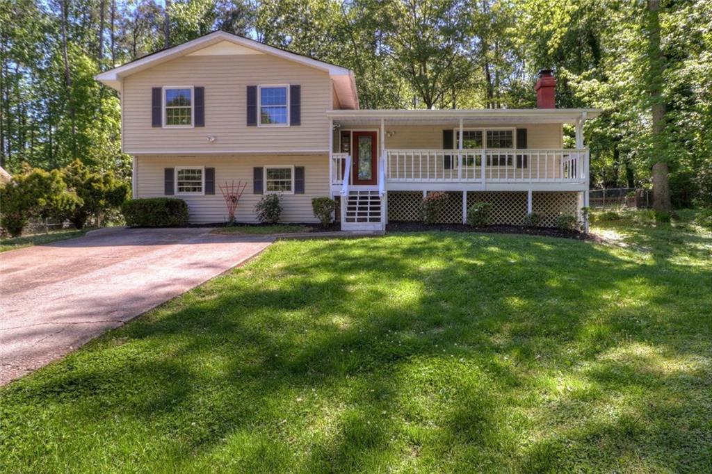 3355 Sir Lancelot Pl., Marietta, GA 30008