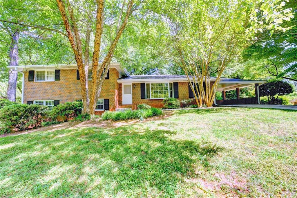 4251 Brookview Dr., Atlanta, GA 30339