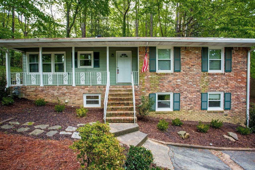 2662 Headland Dr., East Point, GA 30344