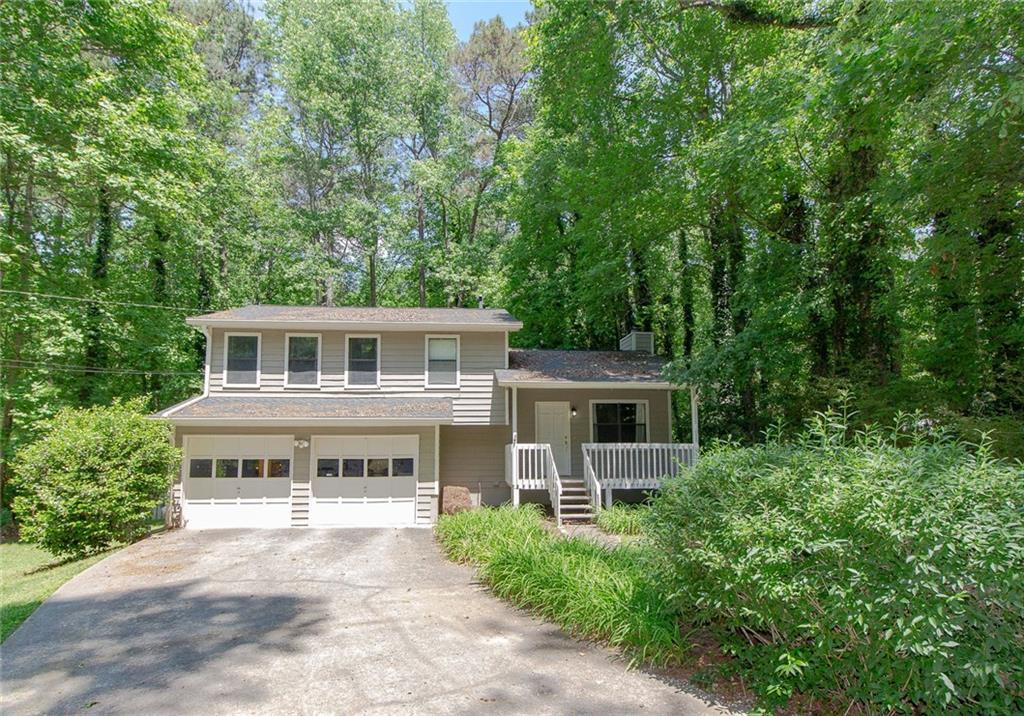 3347 Oak Dr., Snellville, GA 30078