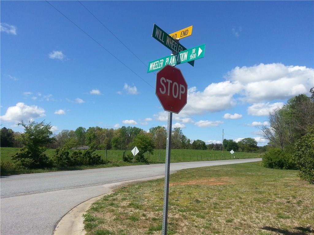 5527 Wheeler Plantation Dr., Murrayville, GA 30564