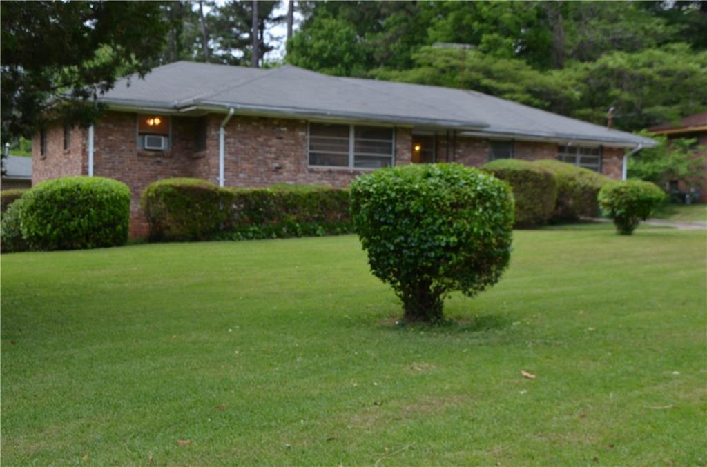 1912 Capri Dr., Decatur, GA 30032