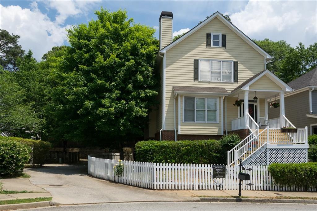 2163 Whittier Pl., Atlanta, GA 30318