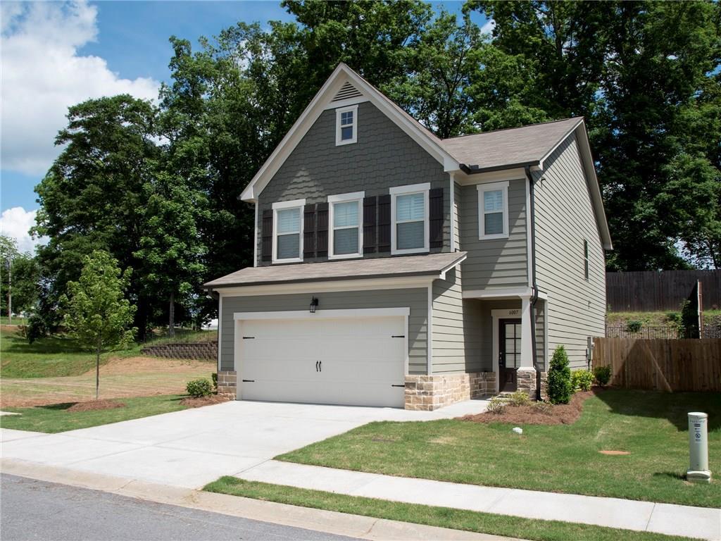 6007 Lily Pad Dr., Flowery Branch, GA 30542
