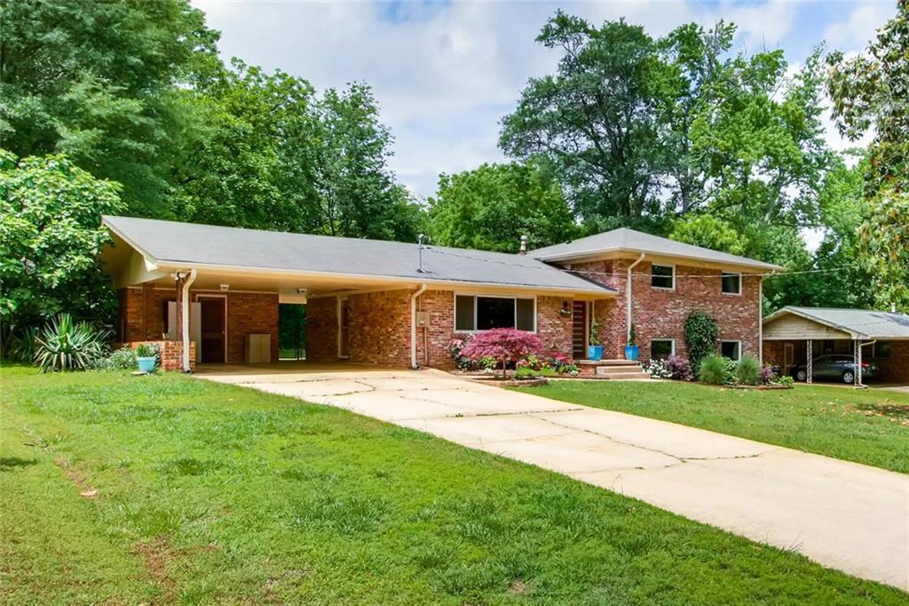1159 Bromley Rd., Avondale Estates, GA 30002