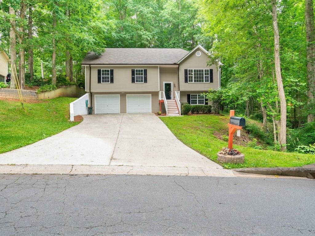 447 Teague Dr., Kennesaw, GA 30152