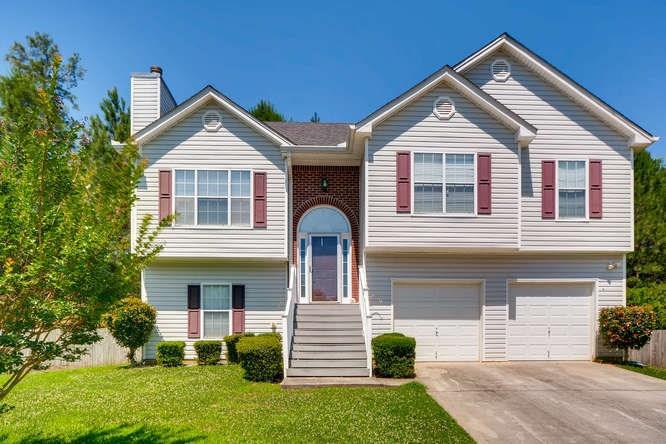 11001 Knotty Pine Pl., Jonesboro, GA 30228