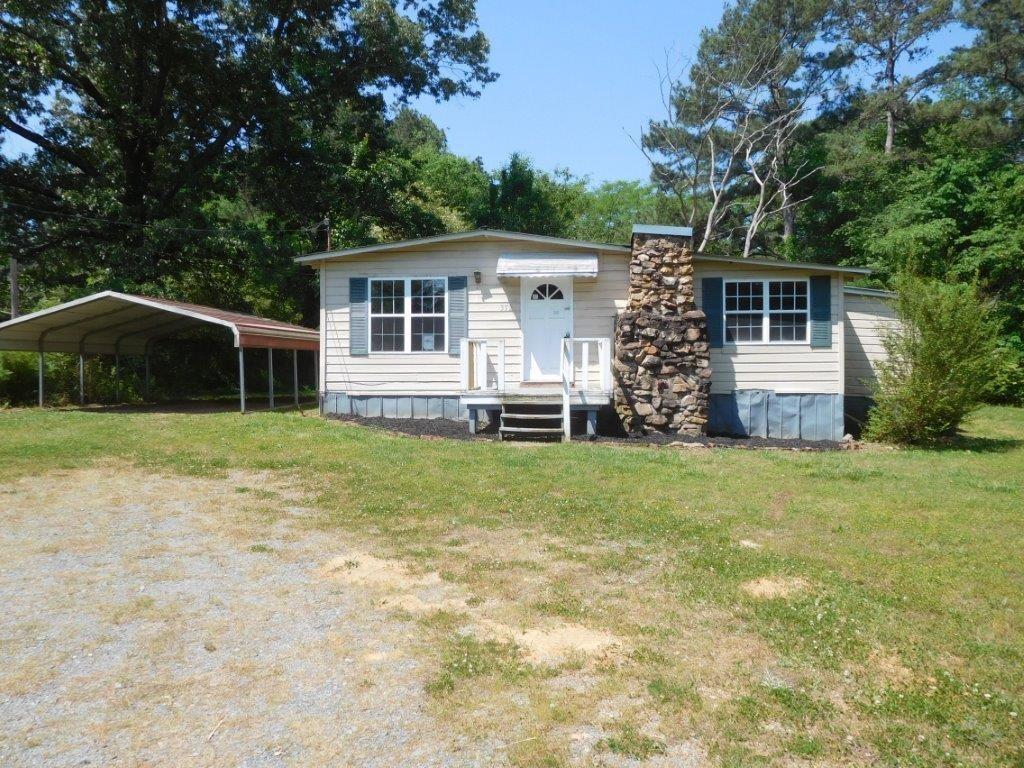 352 Newtown Rd., Calhoun, GA 30701