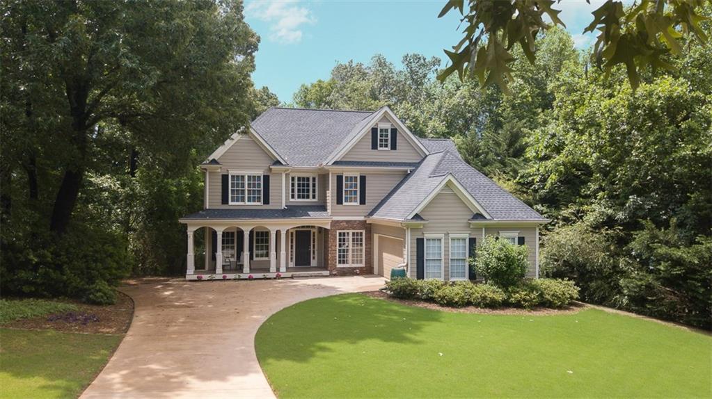 8855 Stone River Dr., Gainesville, GA 30506