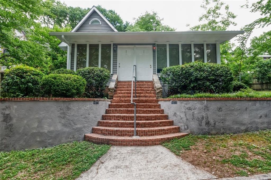 1073 Tumlin St., Atlanta, GA 30318