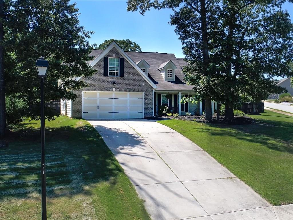 1104 Stillwood Pl., Jefferson, GA 30549