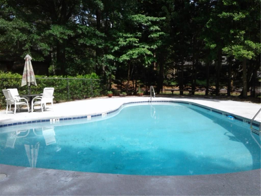 842 Bonnie Glen Dr., Marietta, GA 30067