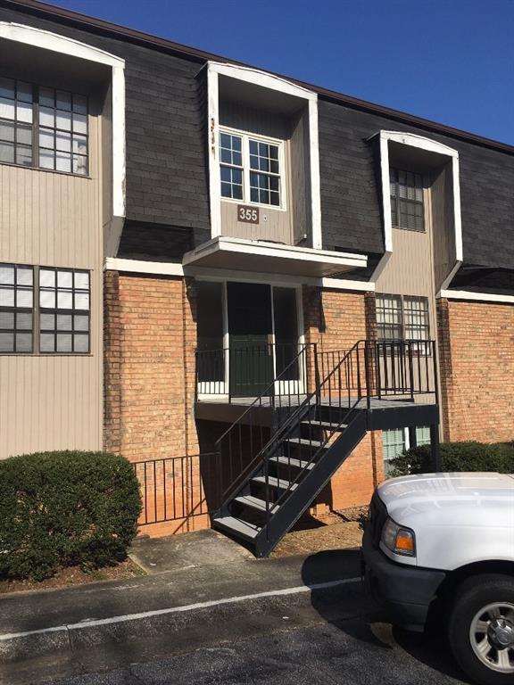 355 Winding River Dr. #B, Sandy Springs, GA 30350