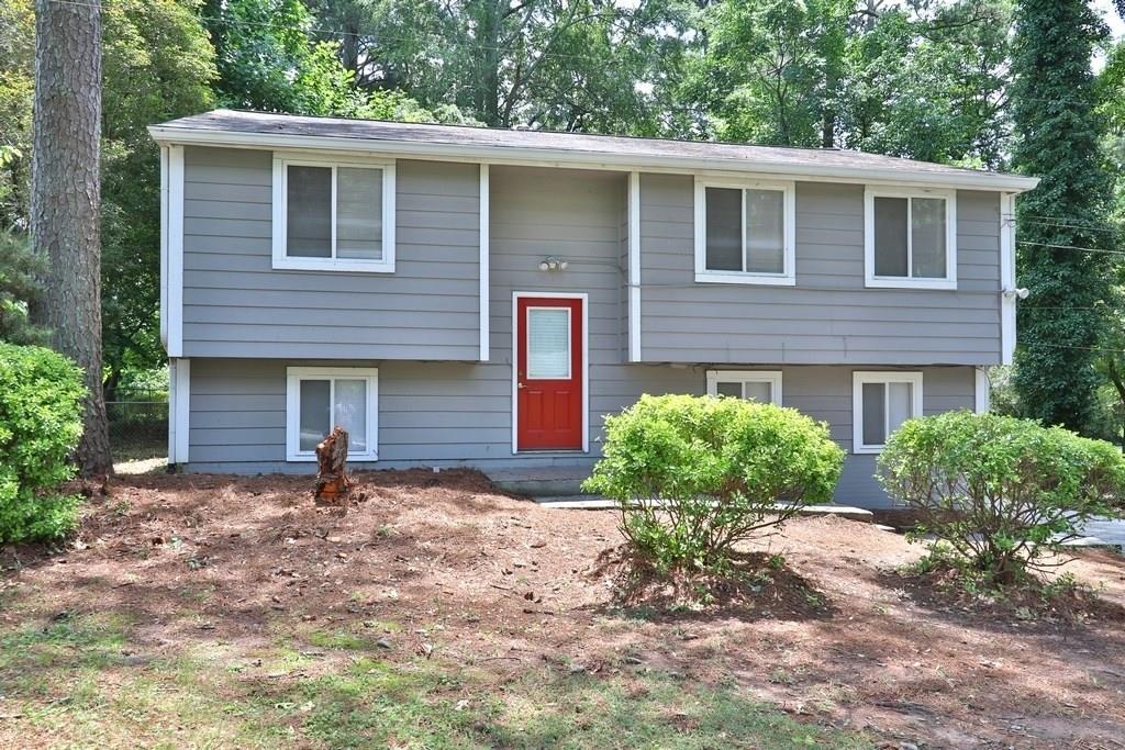 3314 Dearwood Dr., Lilburn, GA 30047