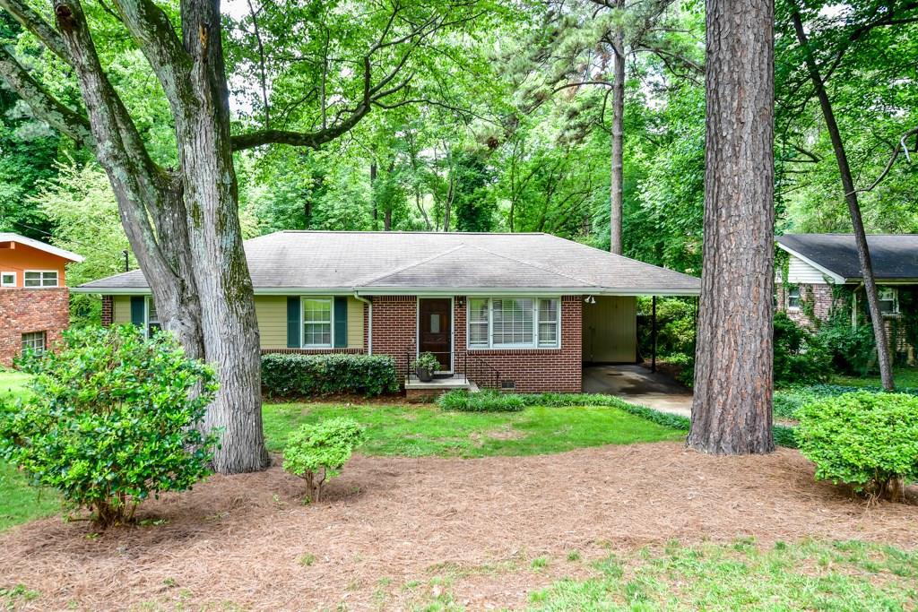 2654 Woodacres Rd., Atlanta, GA 30345