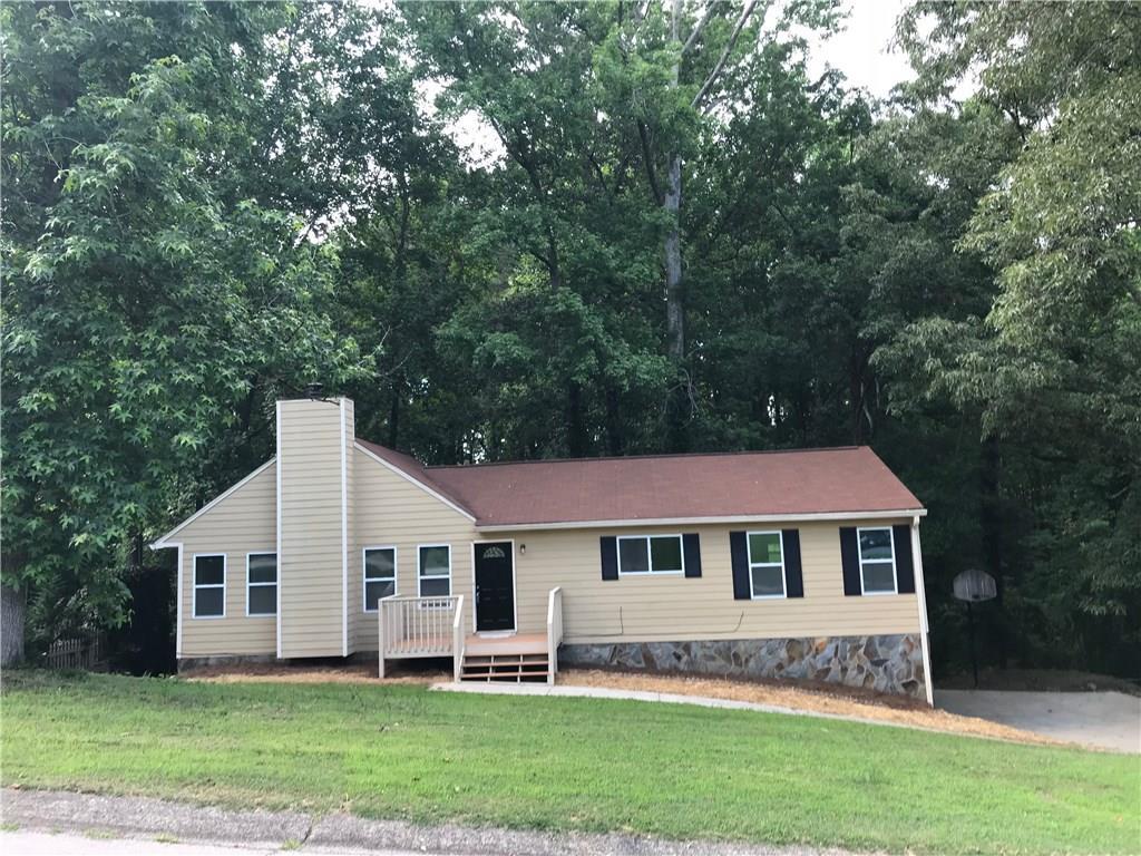 1702 Sir Galahad Dr., Marietta, GA 30008