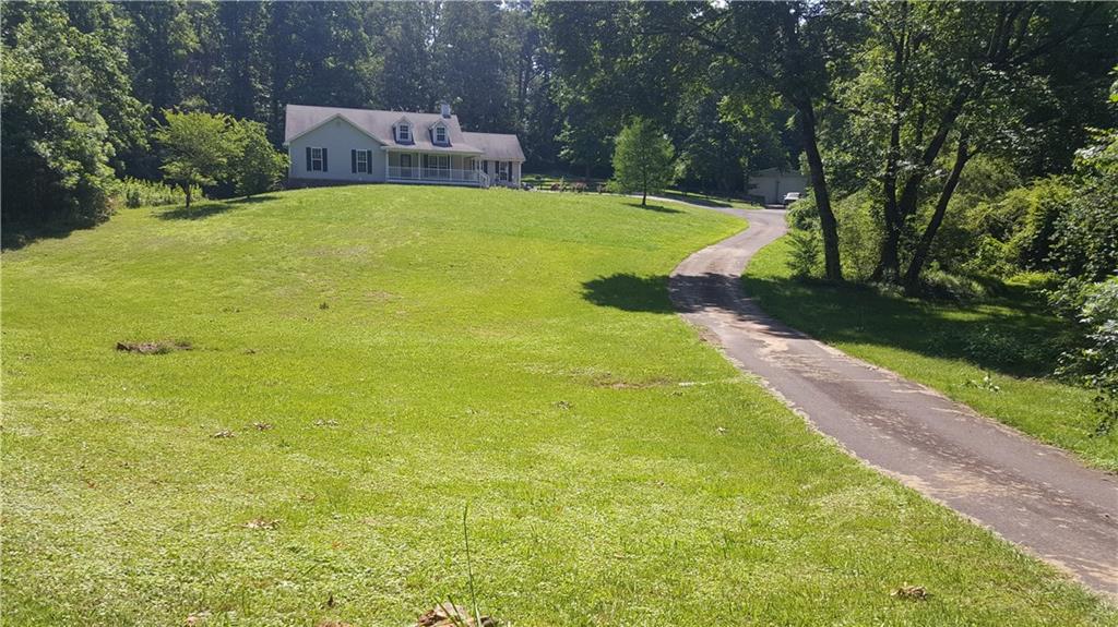 124 Hillcreek Dr., Ball Ground, GA 30107