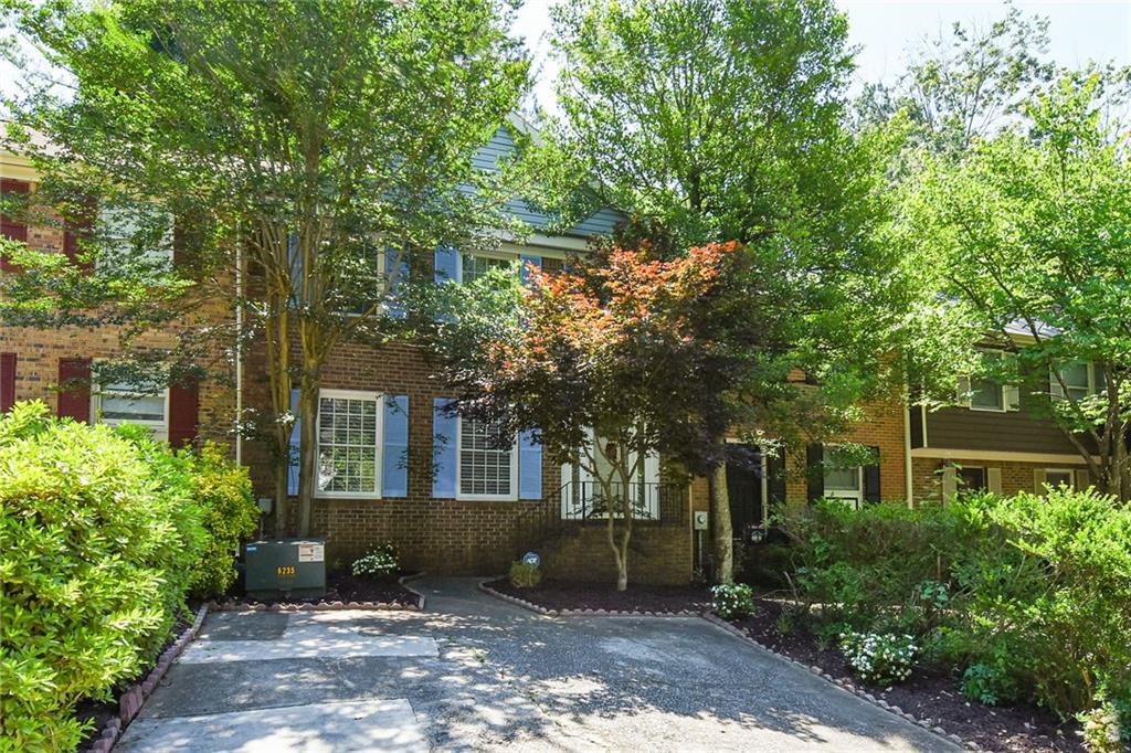 1459 Bentley Ln., Marietta, GA 30067